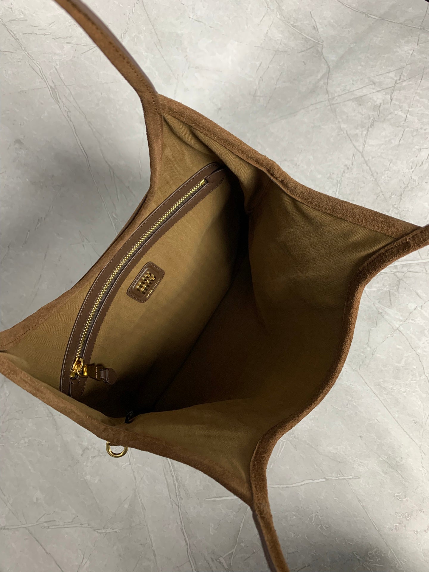 Vintage Hobo Bag - View 7