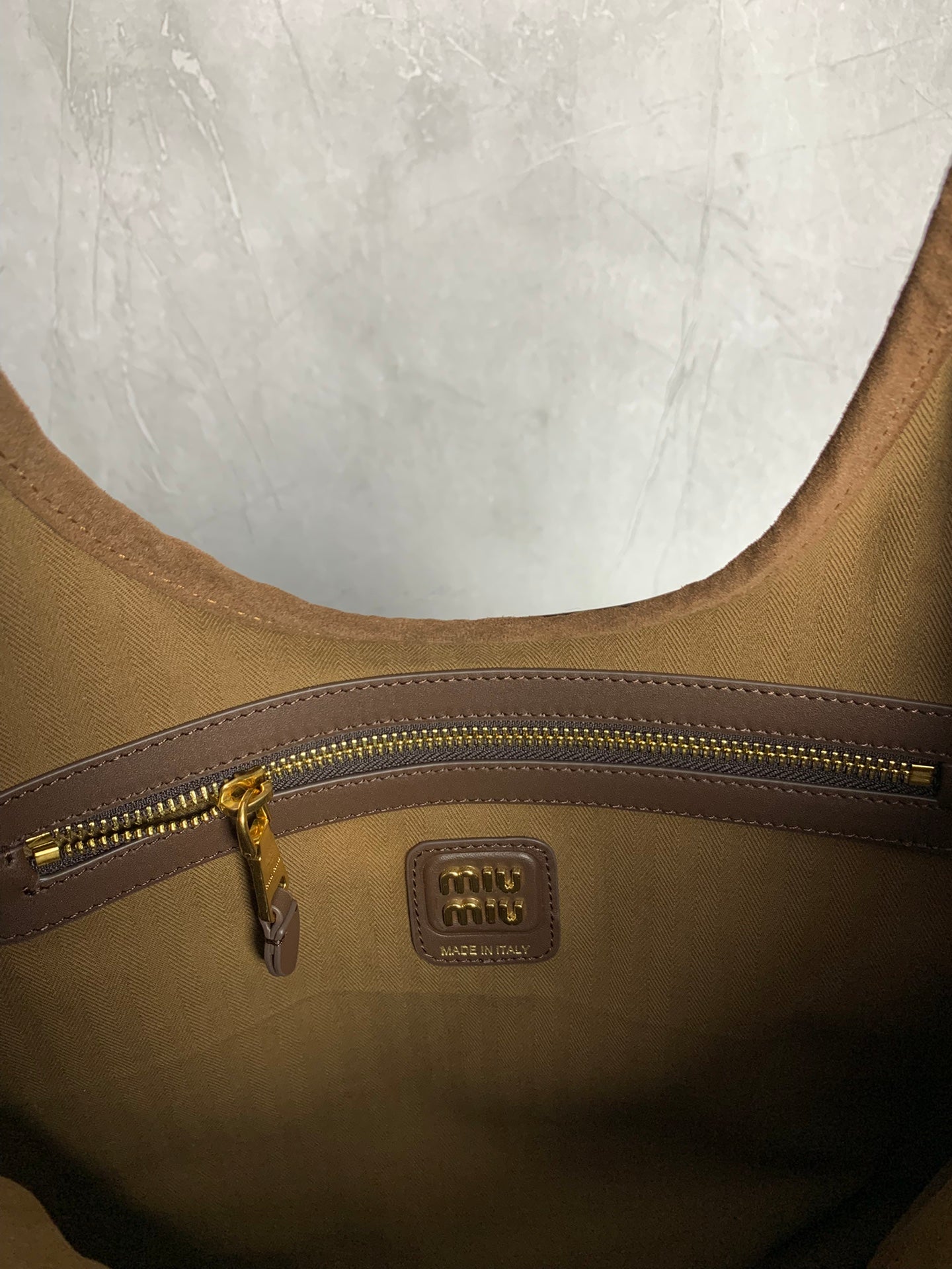 Vintage Hobo Bag - View 8