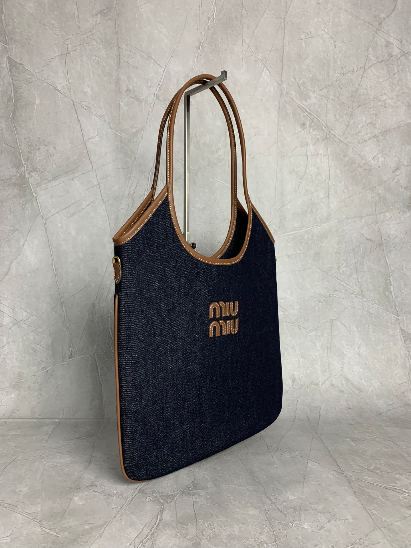Structured Tote Bag - View 3