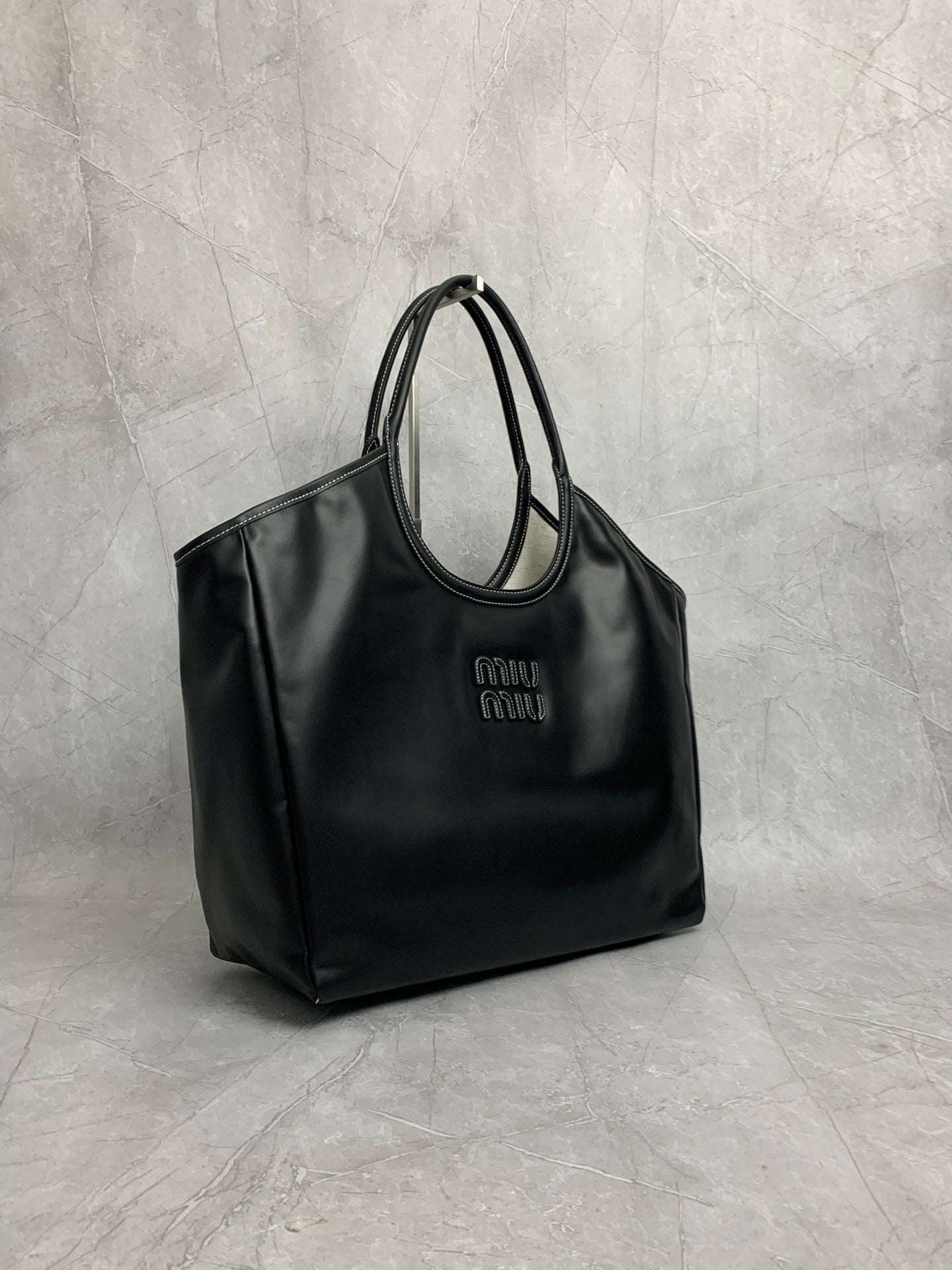Vintage Large Tote Bag - View 3