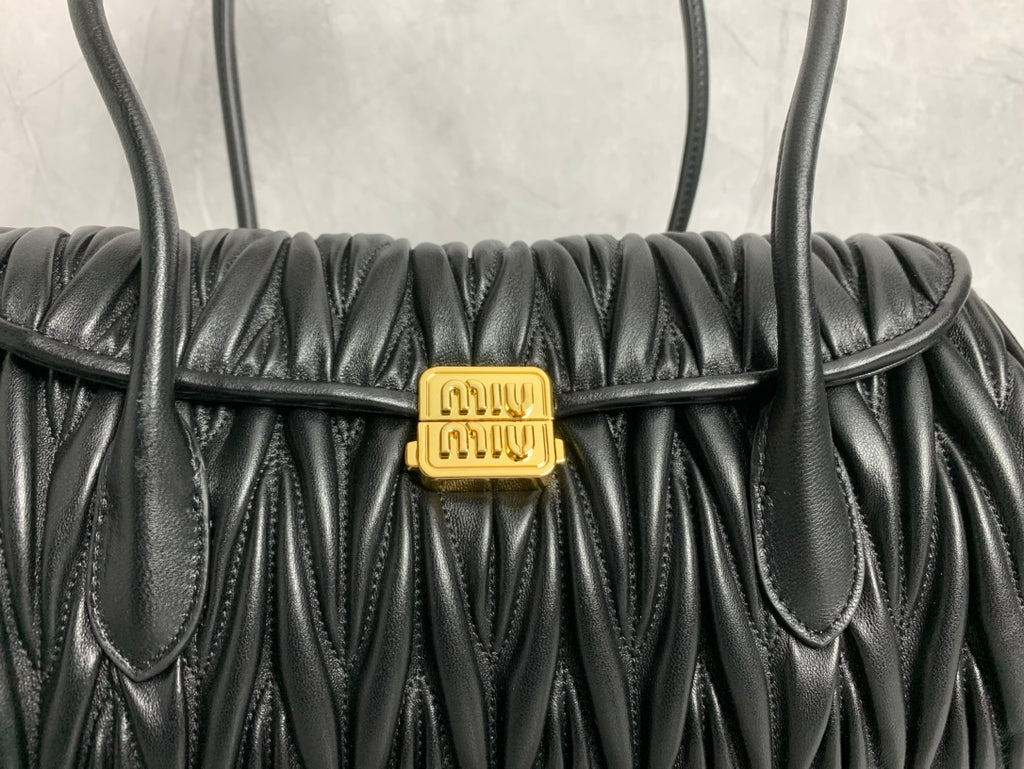 Structured Shoulder Bag - View 4