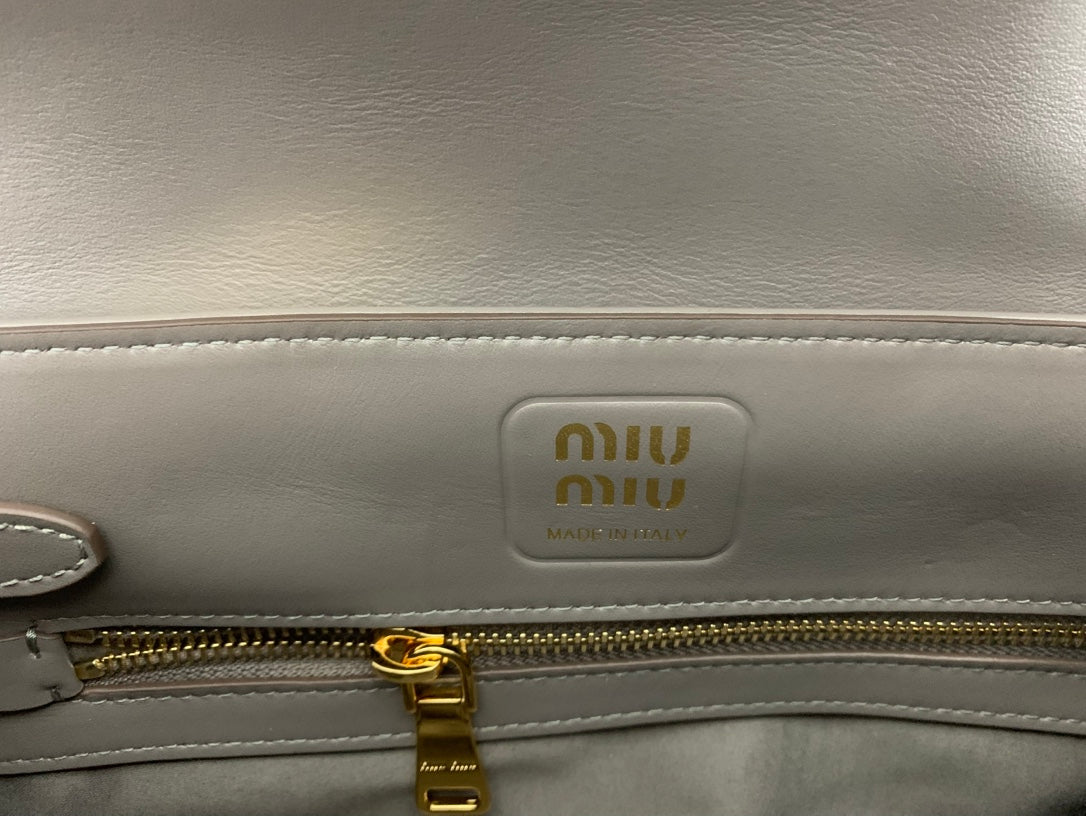 Structured Shoulder Bag - View 9