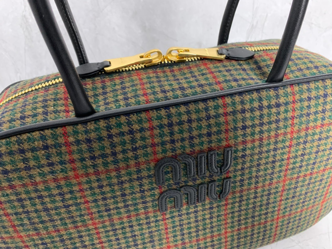 Soft Large Briefcase Bag - View 4