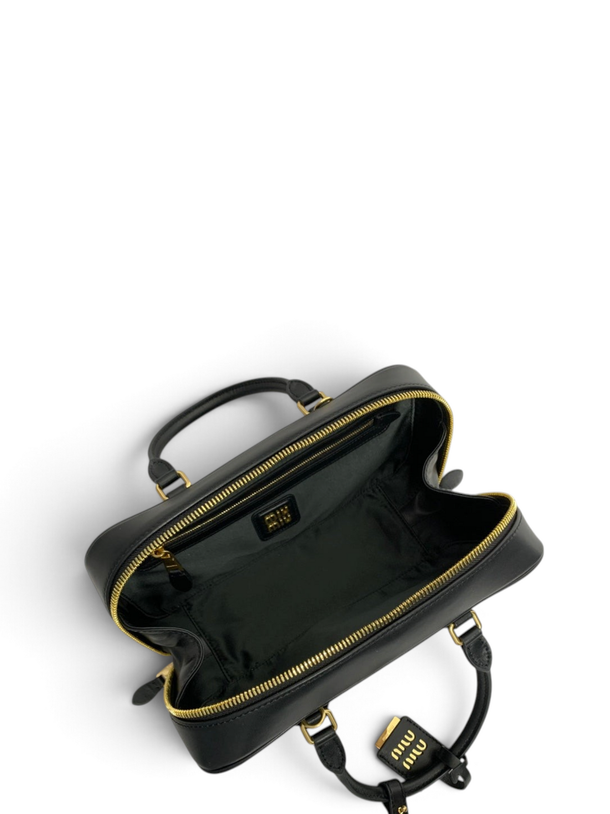 Matelassé Bowling Bag - View 9