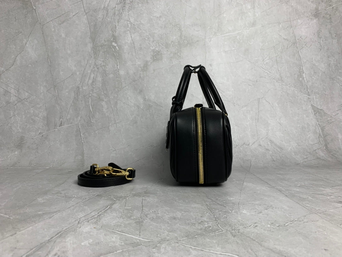 Matelassé Bowling Bag - View 5