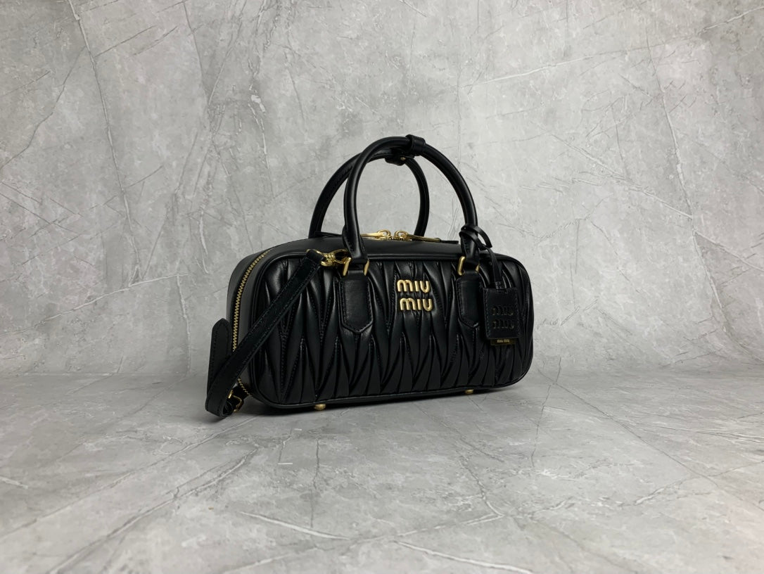 Matelassé Bowling Bag - View 2
