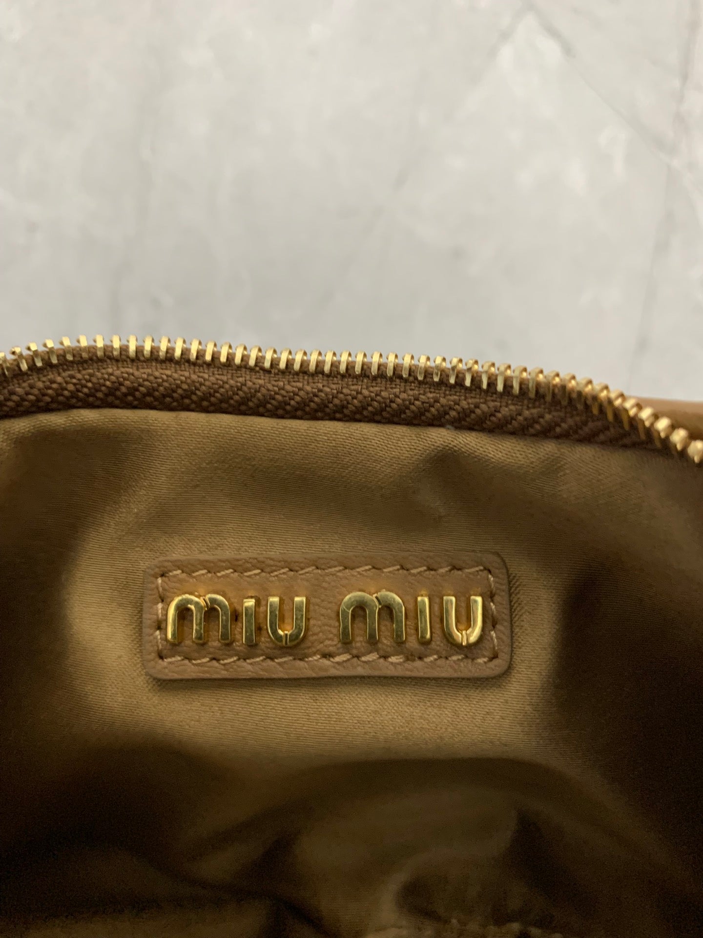 Wander Mini Shoulder Bag - View 9