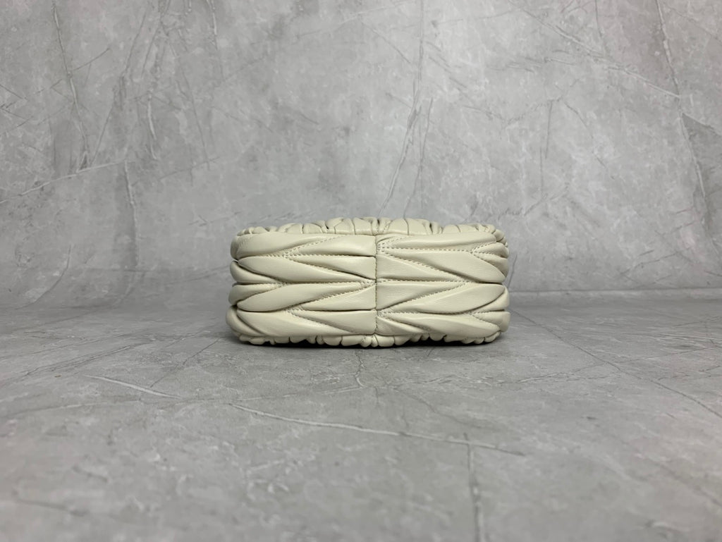 Wander Mini Shoulder Bag - View 4
