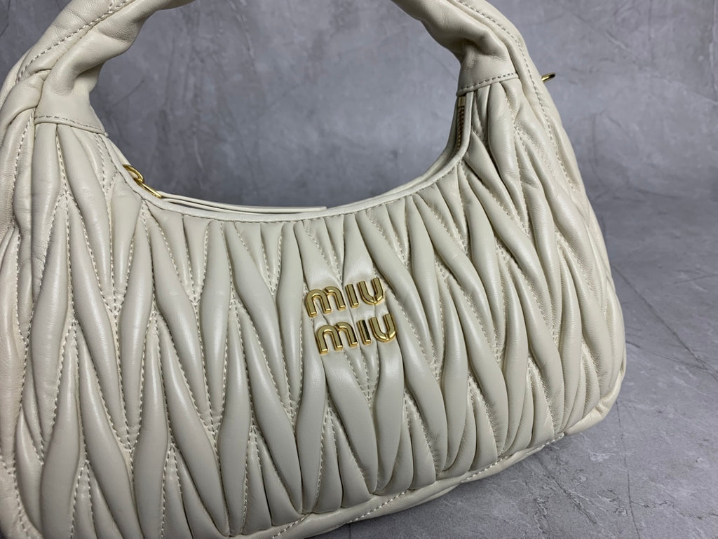 Wander Shoulder Bag - View 5