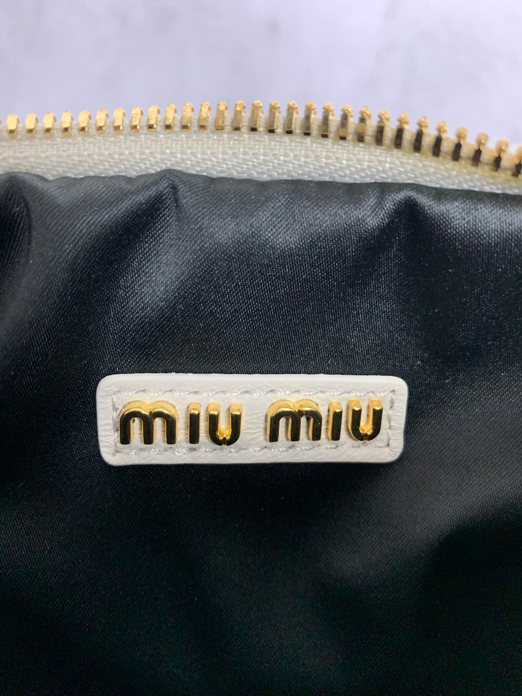 Wander Shoulder Bag - View 9