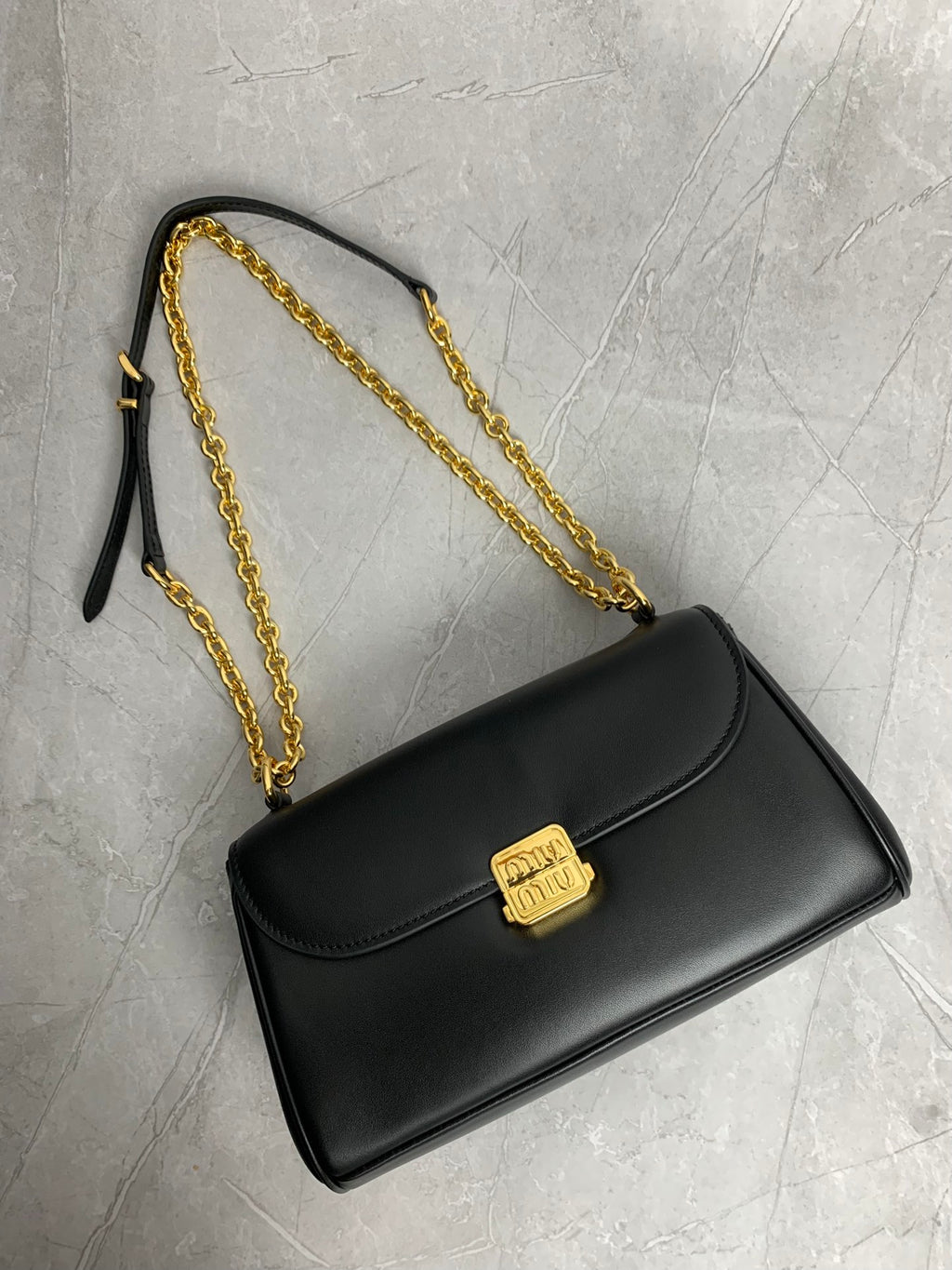 Structured Shoulder Bag - View 7