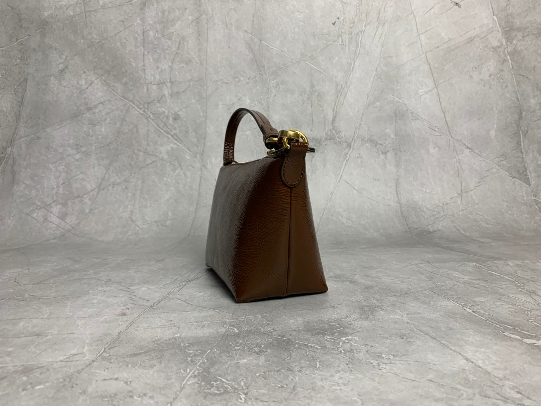 Structured Vanity Bag - View 7