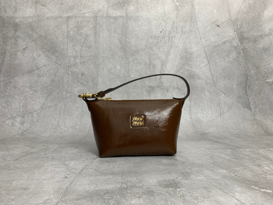 Structured Vanity Bag - View 1