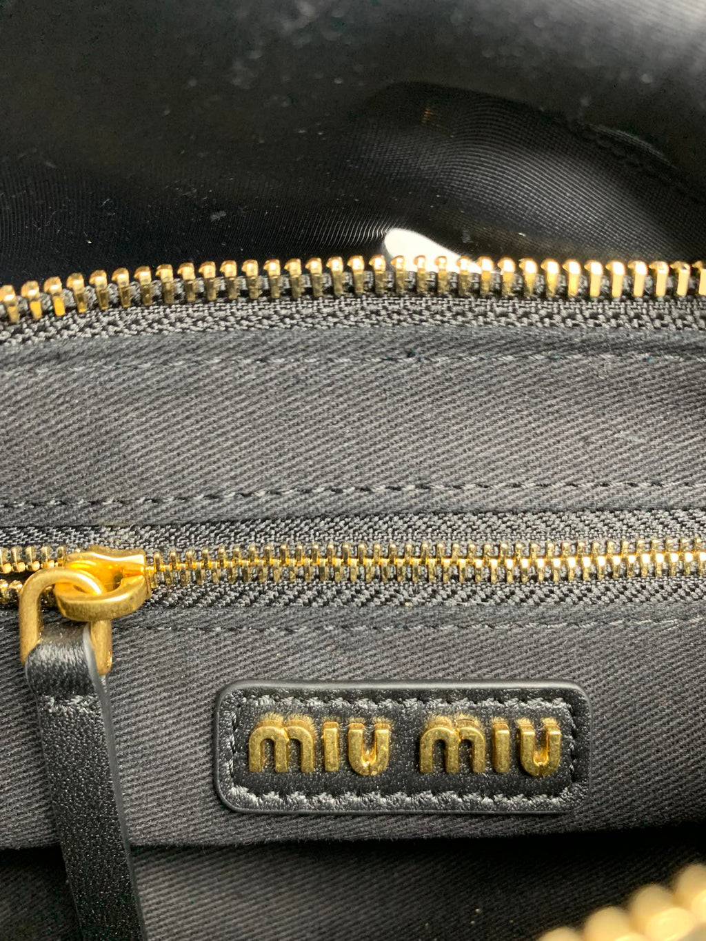 Wander Shoulder Bag - View 9