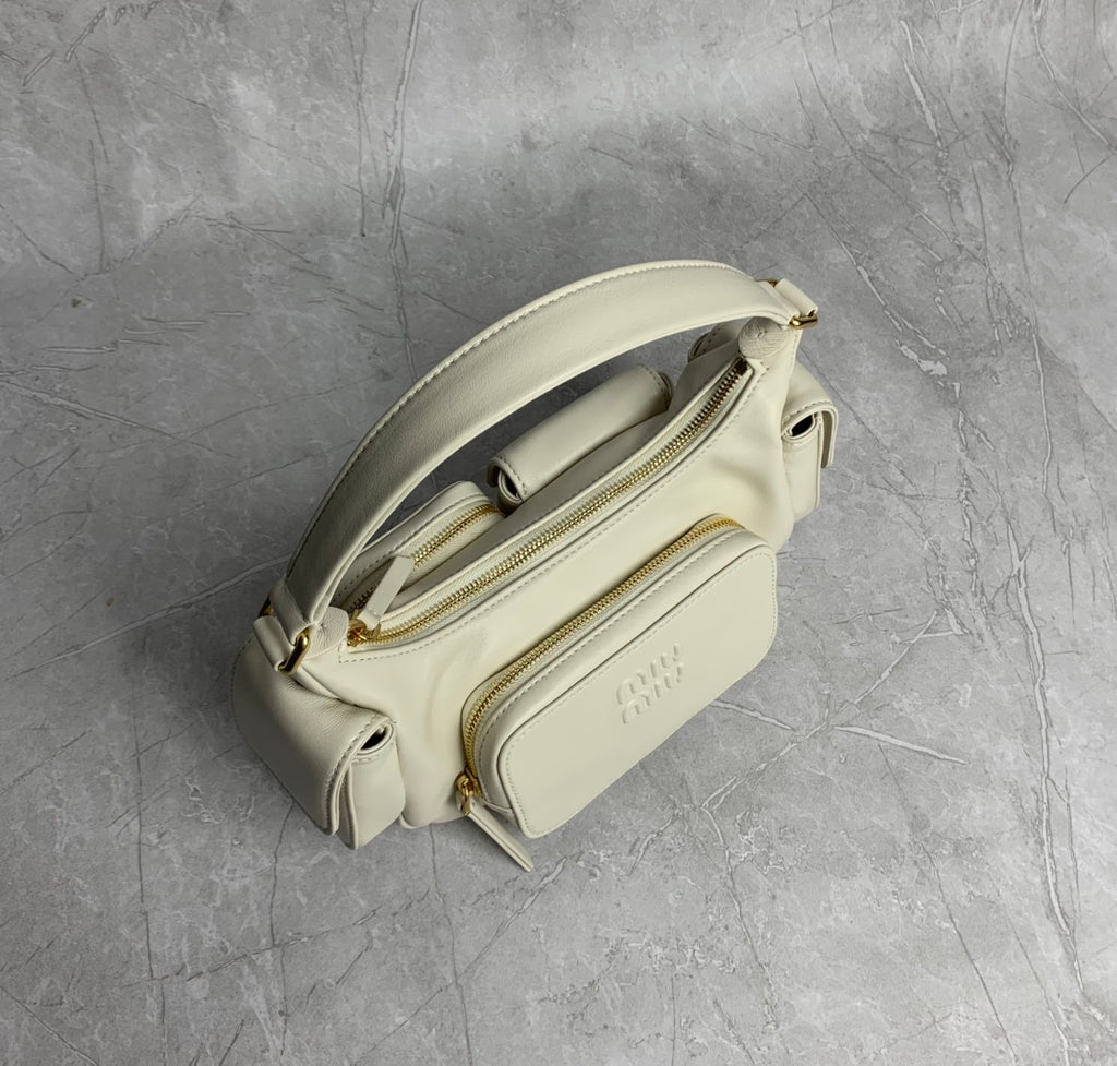 Wander Shoulder Bag - View 8