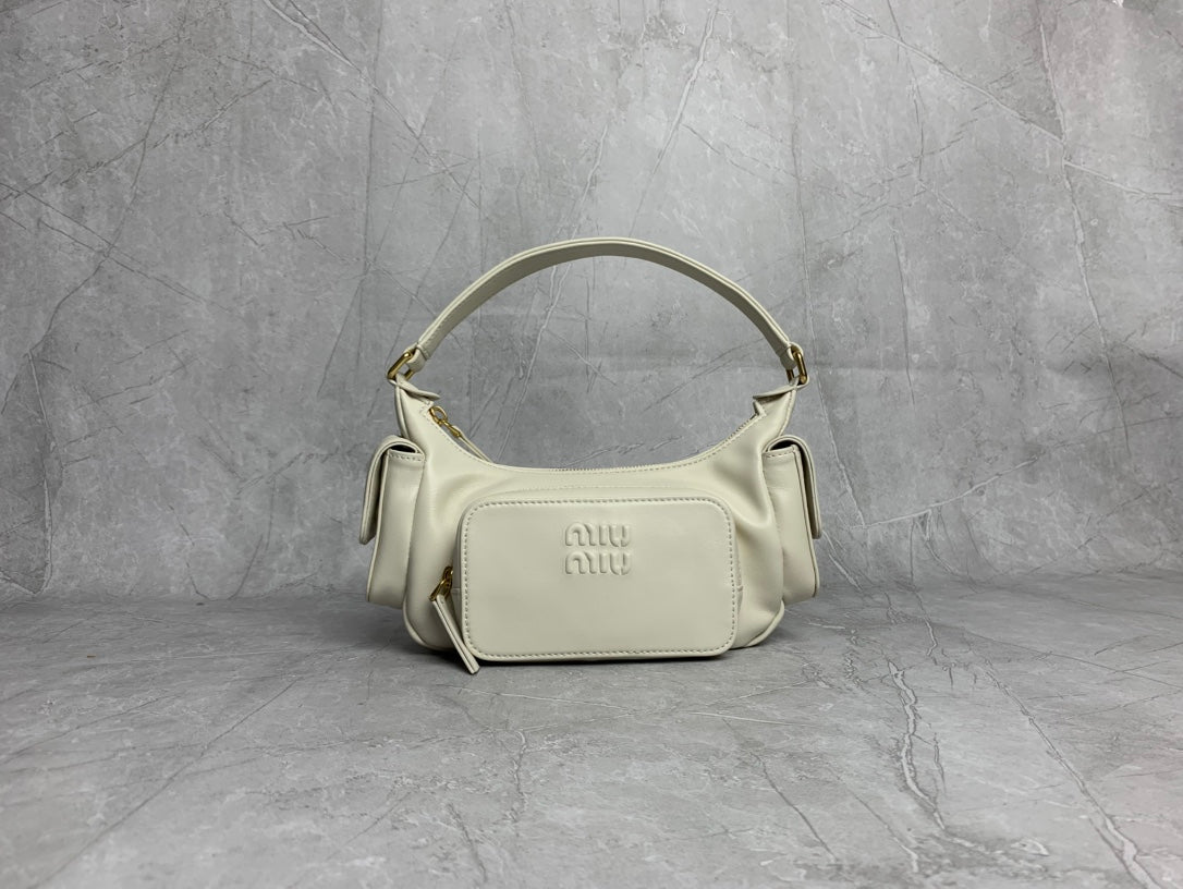 Wander Shoulder Bag - View 1