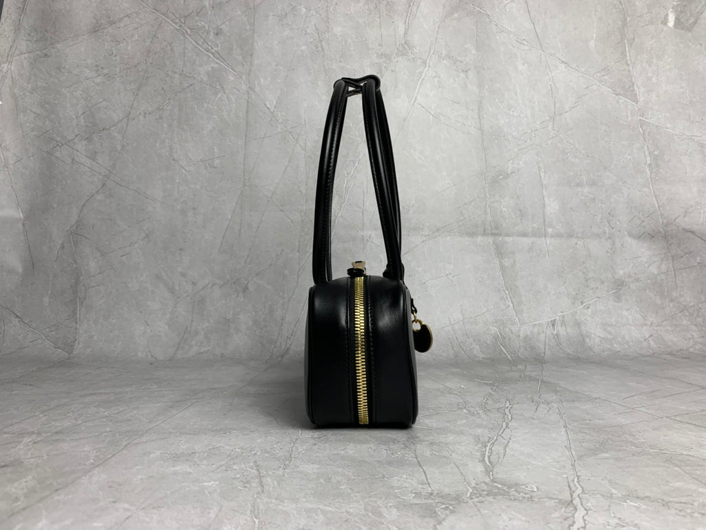 Beau Shoulder Bag - View 5
