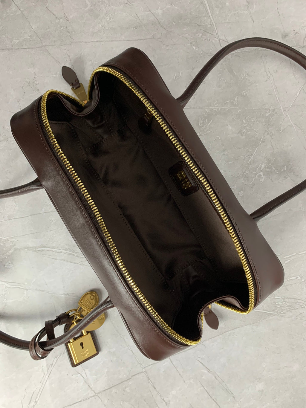 Beau Shoulder Bag - View 8