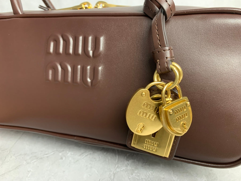 Beau Shoulder Bag - View 7