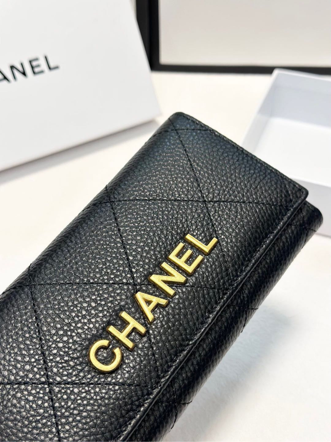Quilted Leather Wallet with Gold Logo