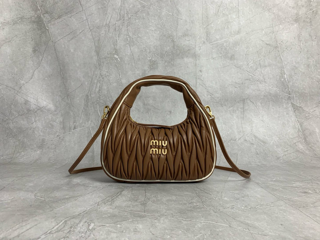 Wander Shoulder Bag - View 1
