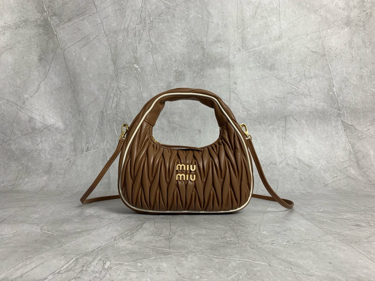 Wander Shoulder Bag - View 1