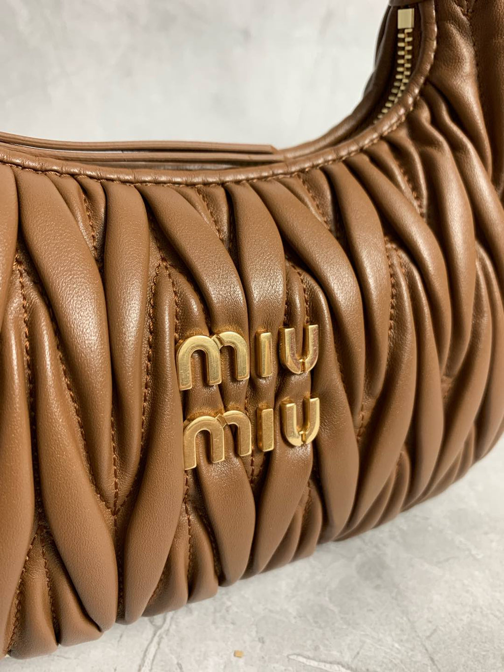 Wander Shoulder Bag - View 5