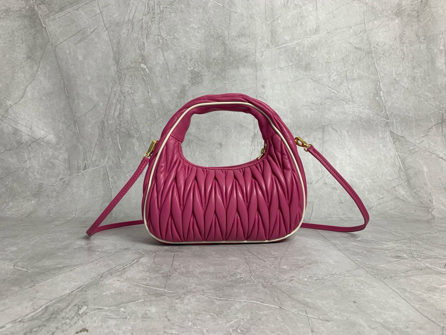 Wander Shoulder Bag - View 2