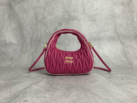 Wander Shoulder Bag