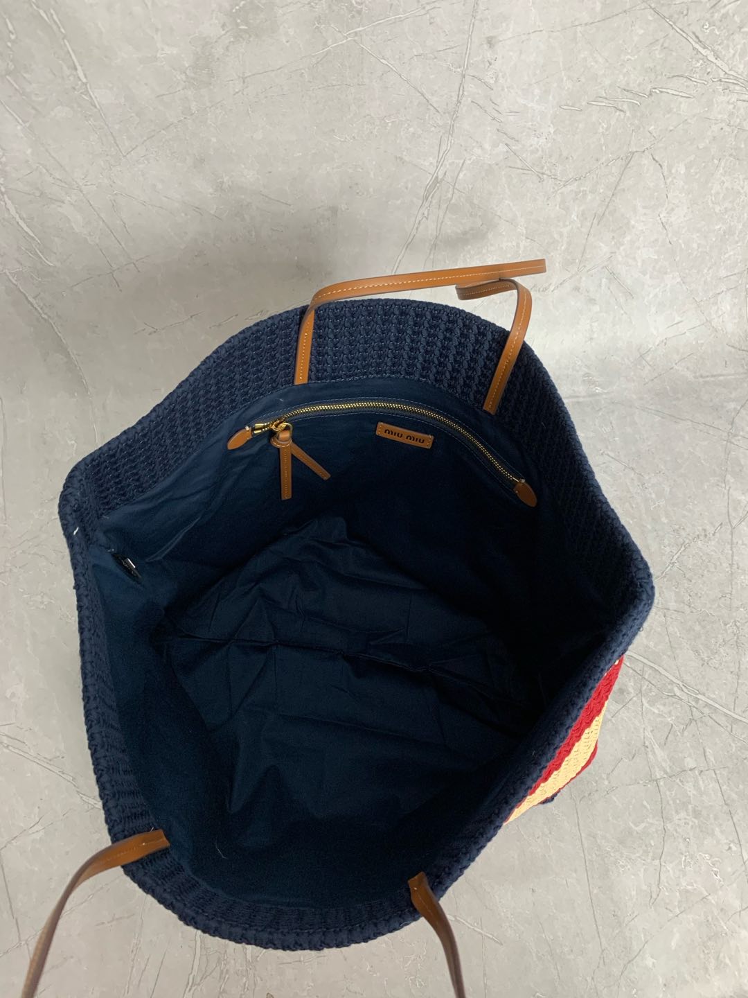 Structured Shoulder Bag - View 8
