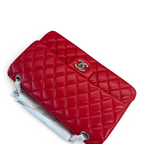 SWORD LUXURY kırmızı kapitone deri Chanel 2.55 orta boy flap çanta, gümüş tonlu CC kilit detaylı