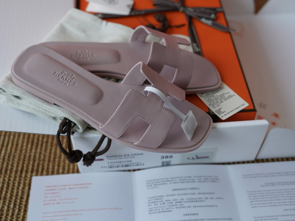 Oran Box Calfskin Sandals - Mauve - View 2