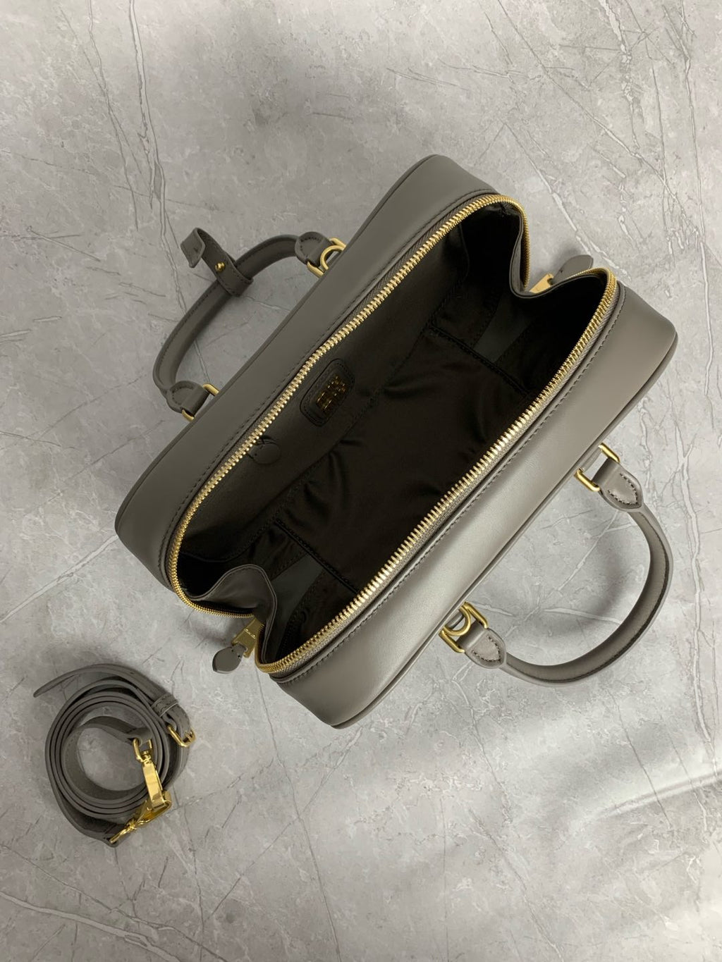 Matelassé Bowling Bag - View 8