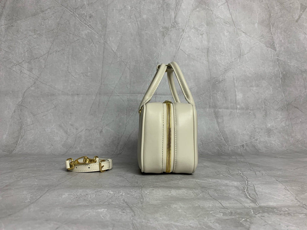 Matelassé Bowling Bag - View 5