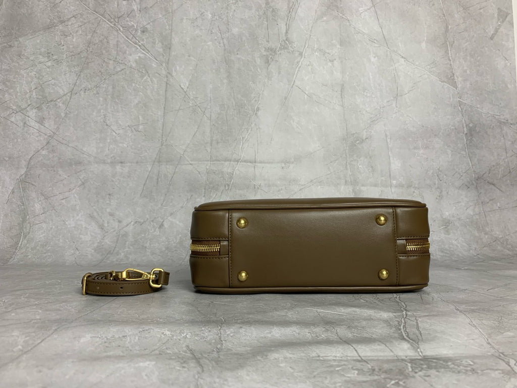 Matelassé Bowling Bag - View 4