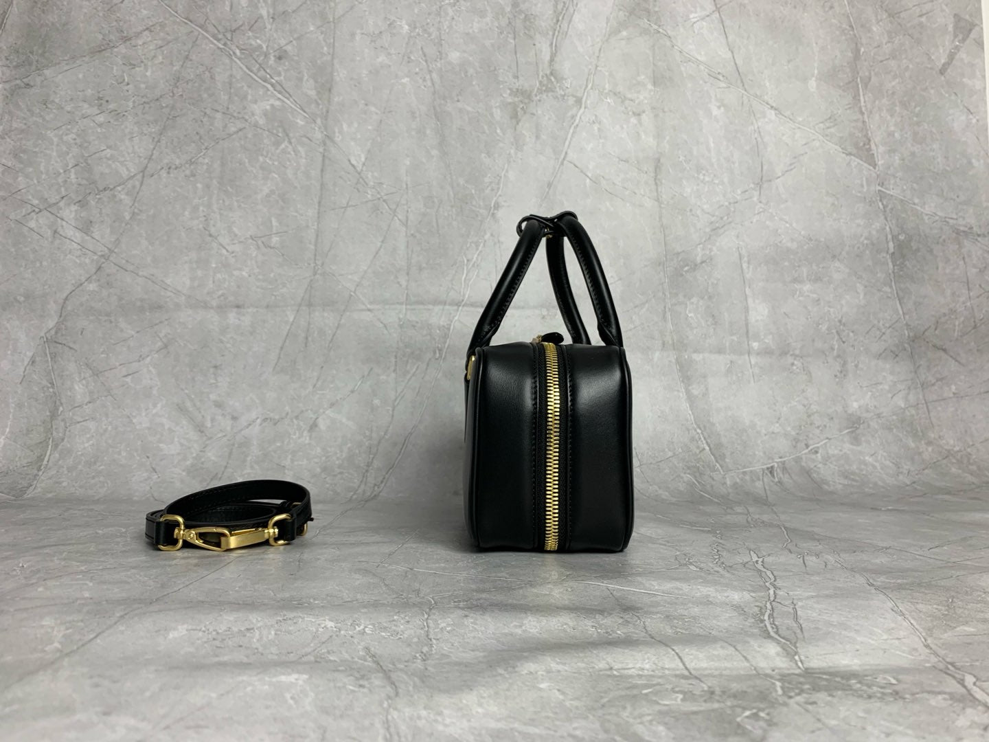 Matelassé Bowling Bag - View 5