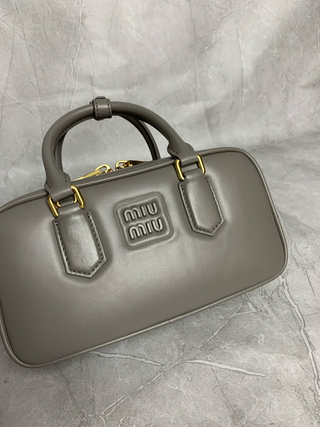 Matelassé Bowling Bag - View 4
