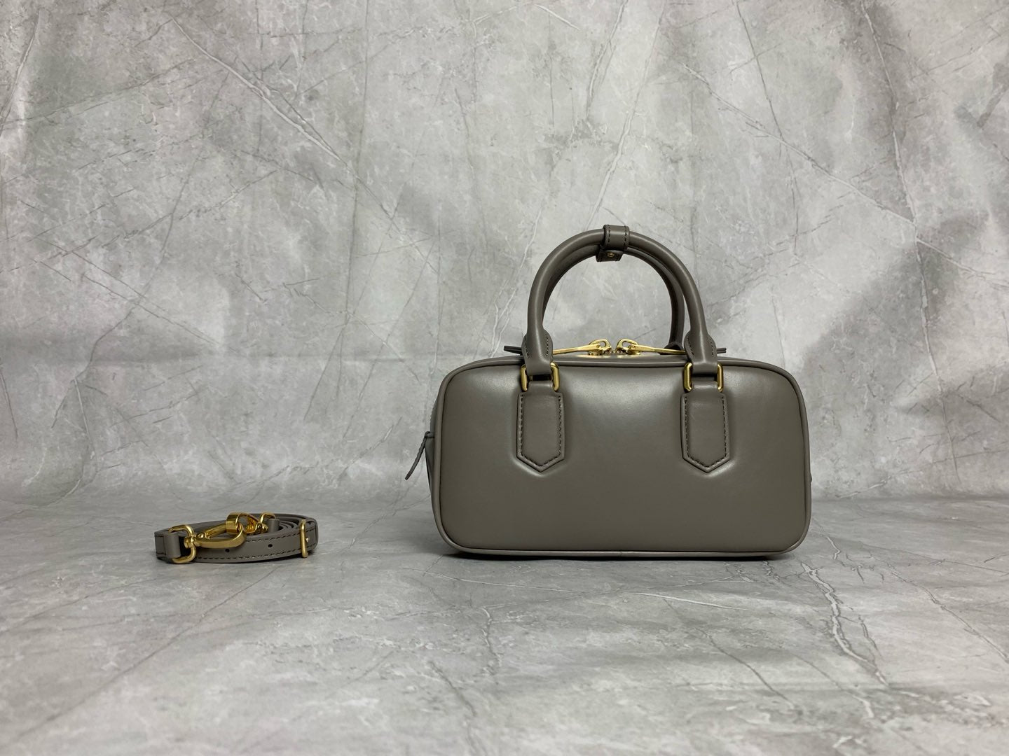Matelassé Bowling Bag - View 2