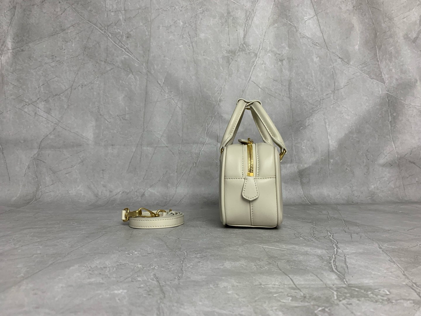 Matelassé Bowling Bag - View 6