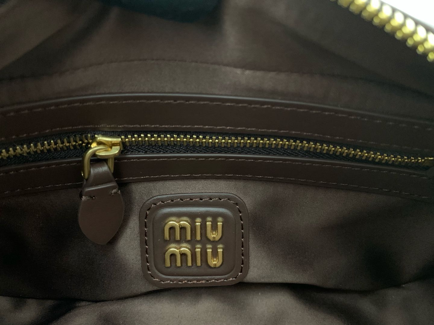 Matelassé Bowling Bag - View 9