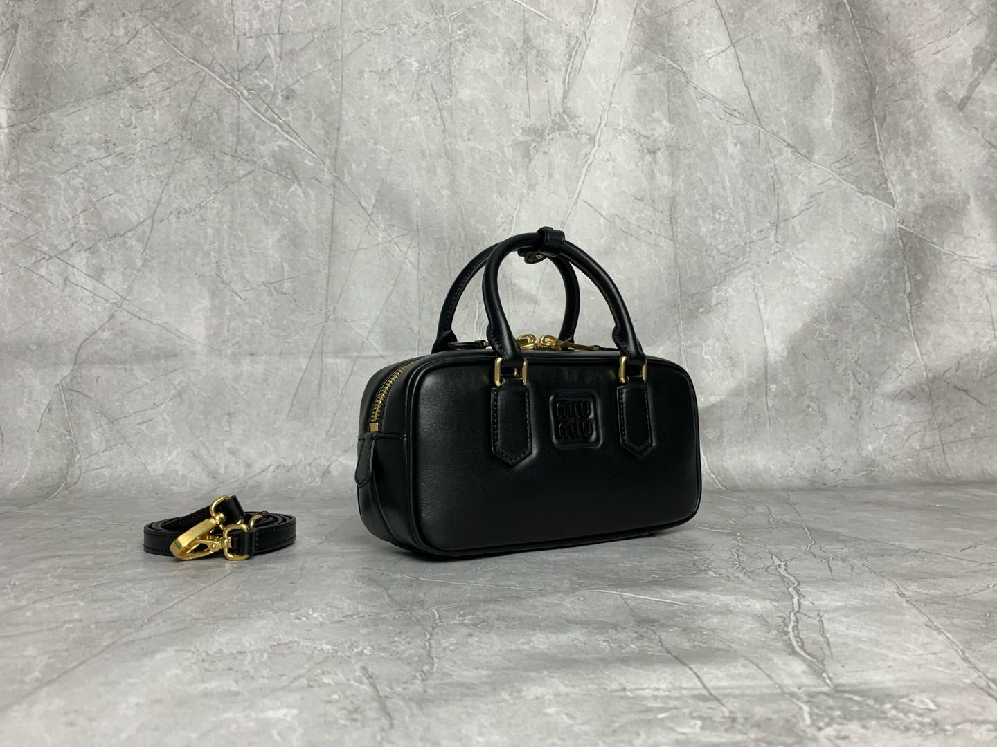 Matelassé Bowling Bag - View 3