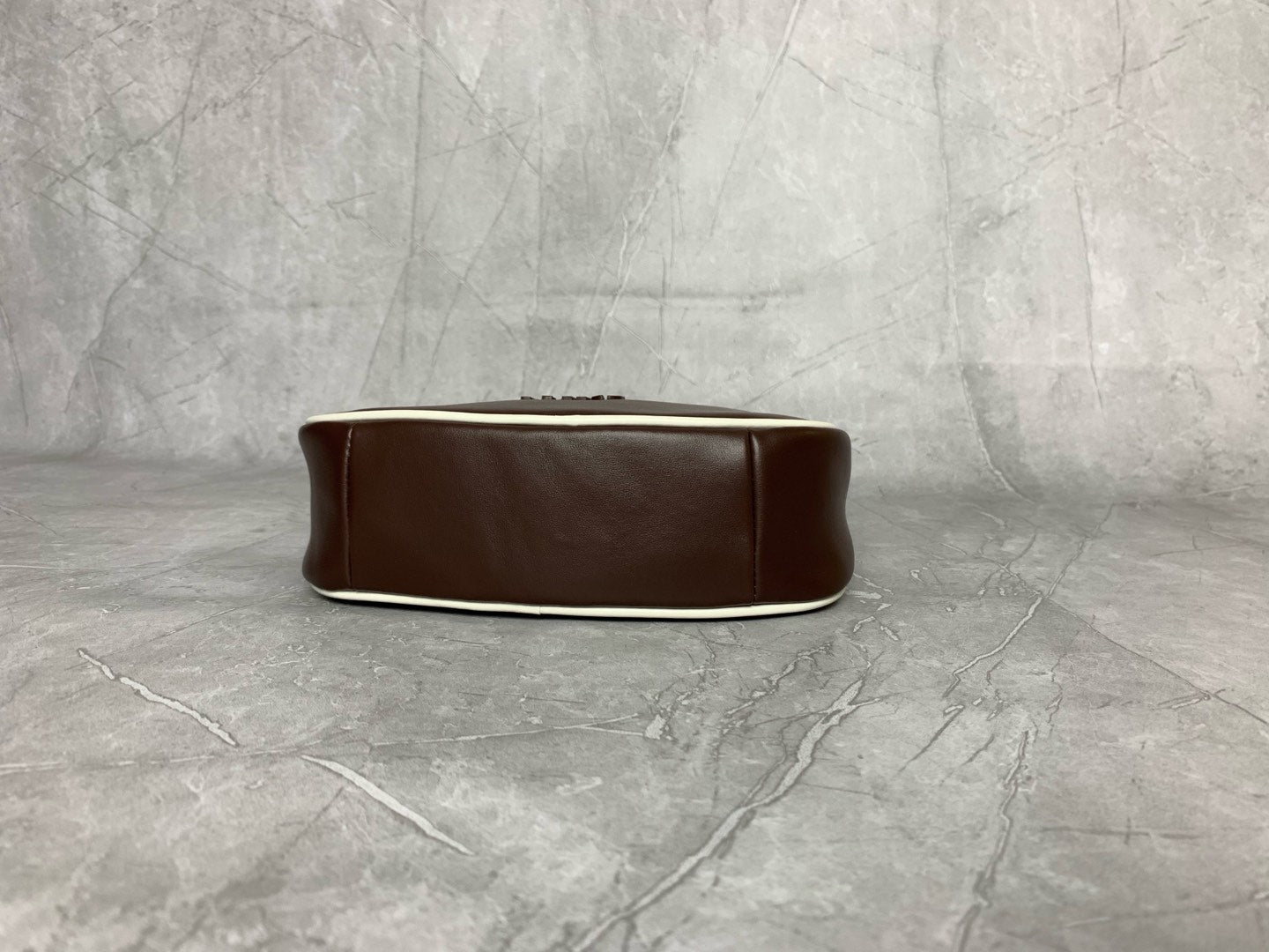 Wander Shoulder Bag - View 8