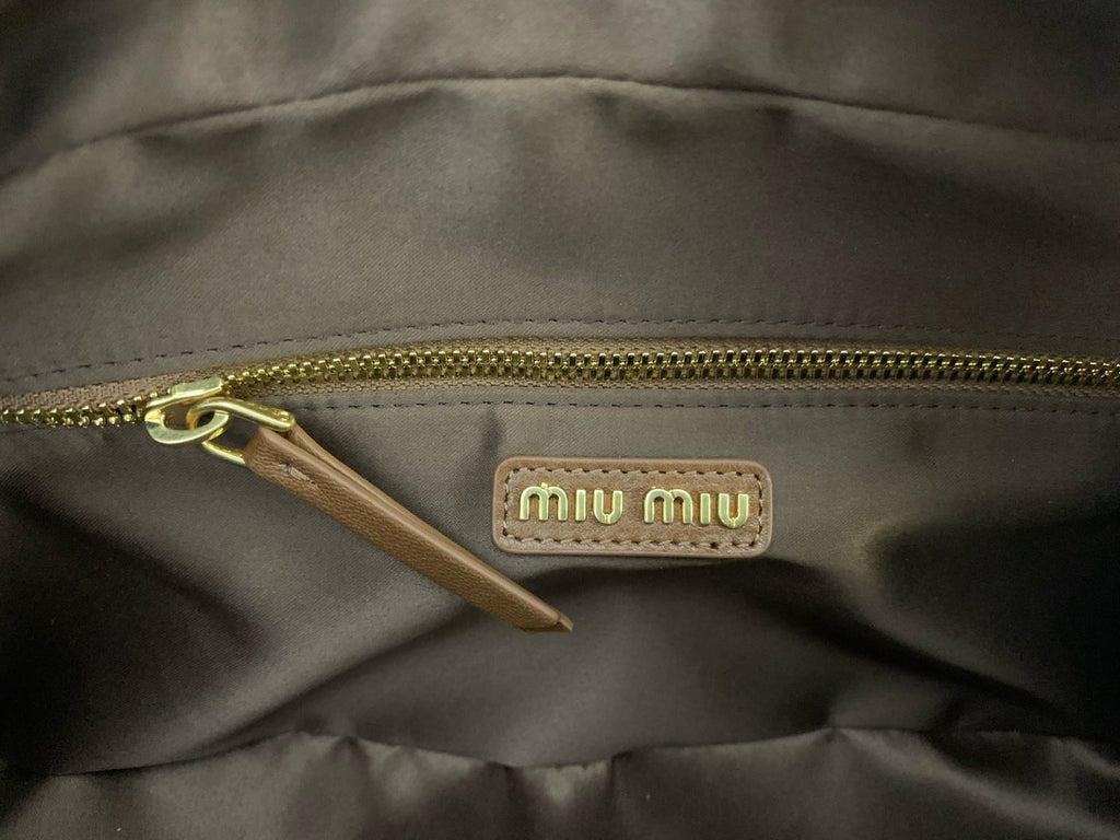Soft Shoulder Bag - View 9