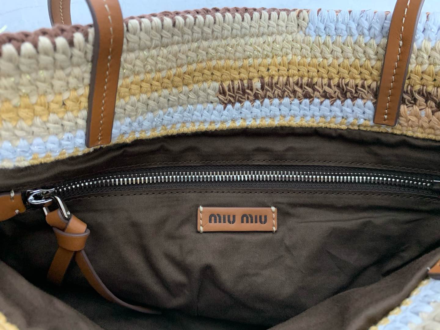 Structured Shoulder Bag - View 8