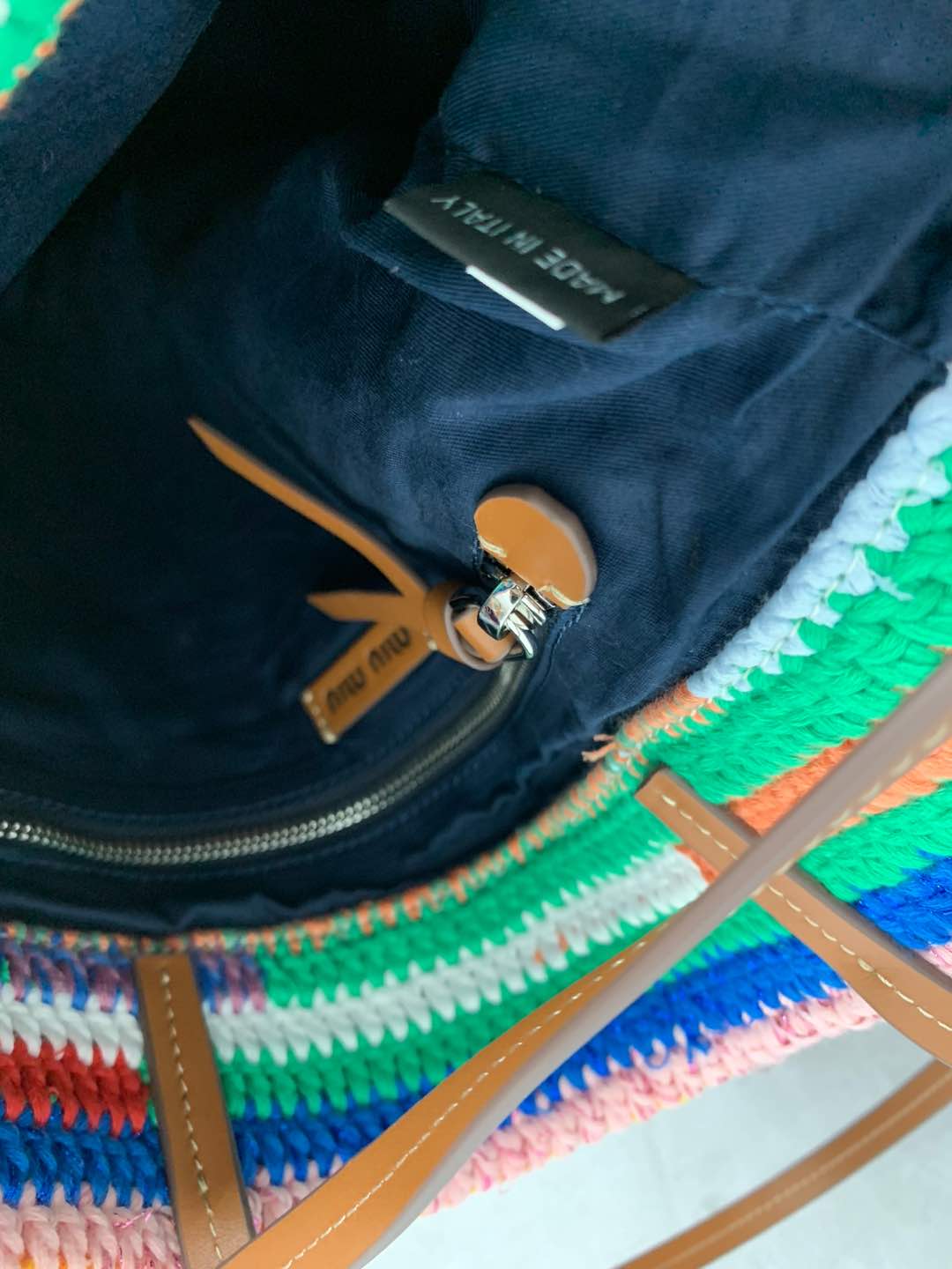 Structured Shoulder Bag - View 9