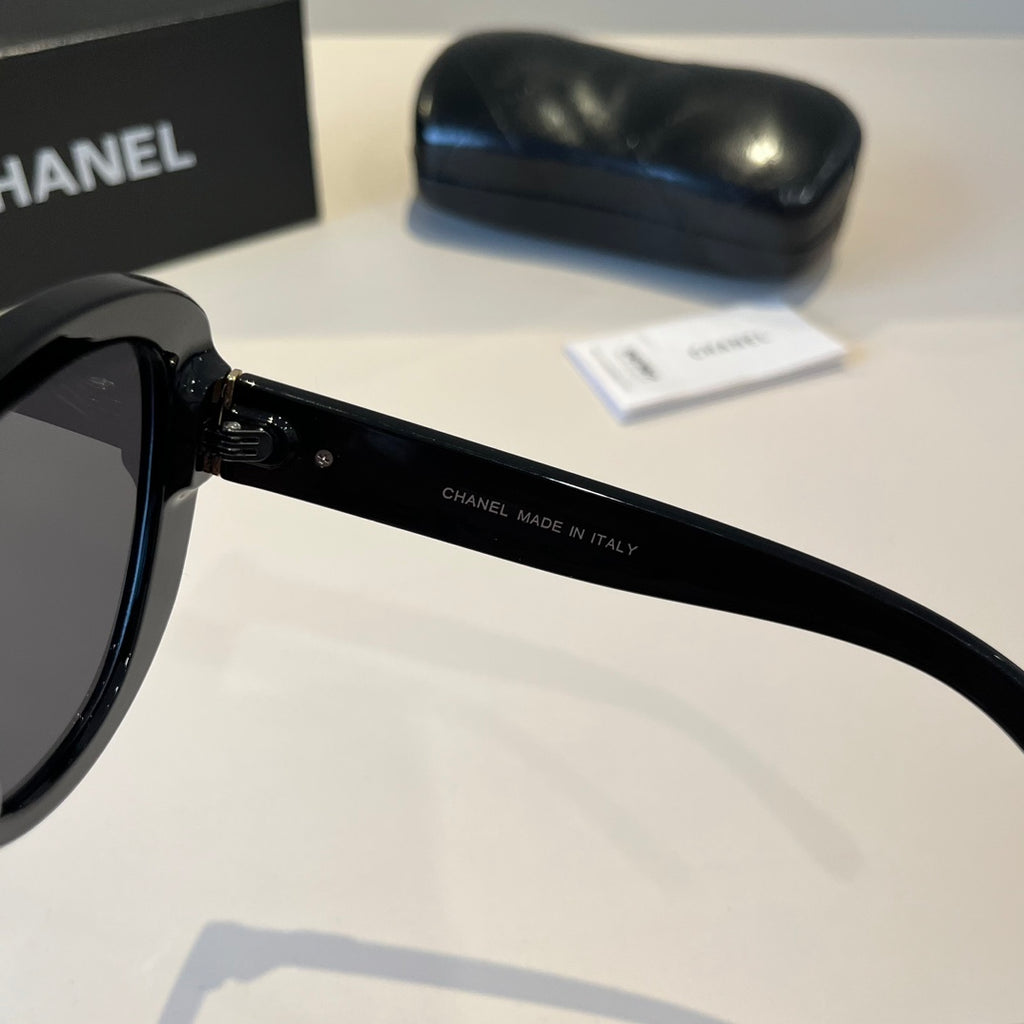 Quilted-Temple Butterfly Sunglasses - Black - View 7
