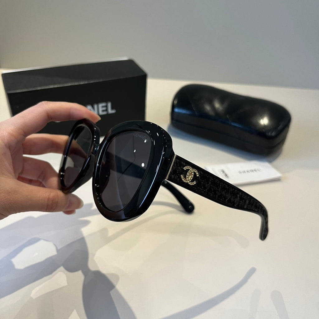 Quilted-Temple Butterfly Sunglasses - Black - View 9