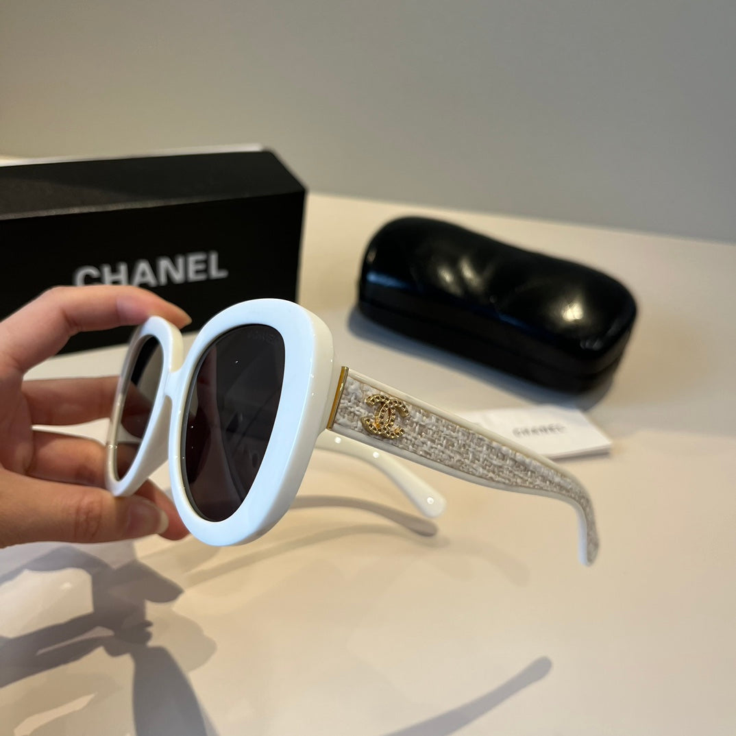 Crystal-Embellished Square Sunglasses - White - View 4