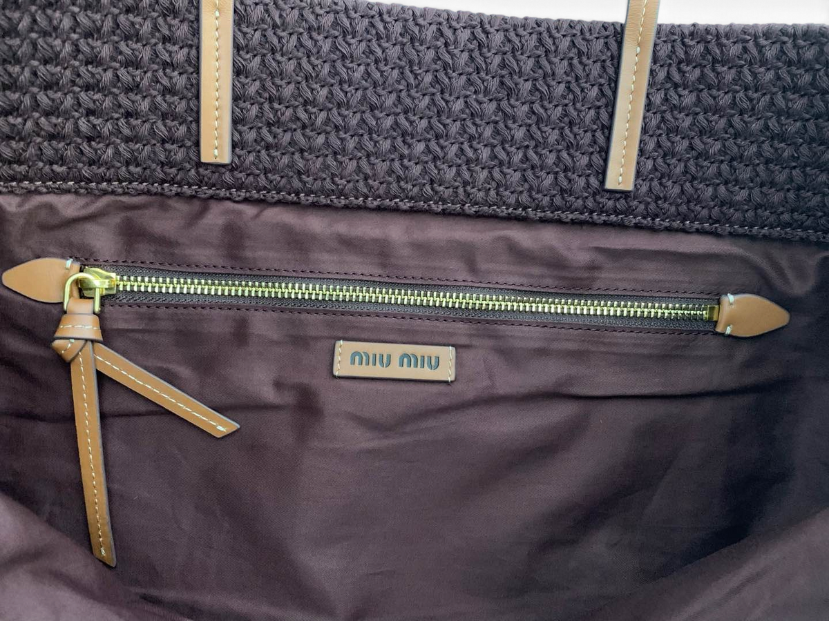 Structured Shoulder Bag - View 9