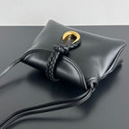 Liberta Lock Shoulder Bag 24cm - View 4